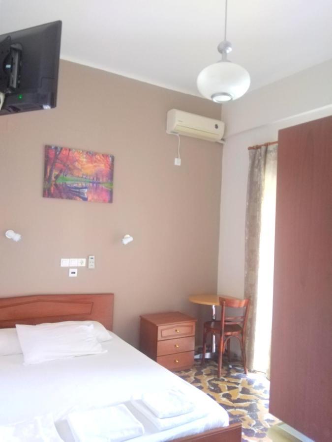 Rooms-Studio Anagnostou Loutra Edipsou  Buitenkant foto